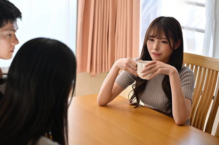 fsdss-078-co-chi-gai-dam-duc-xinh-xan-arina-hashimoto